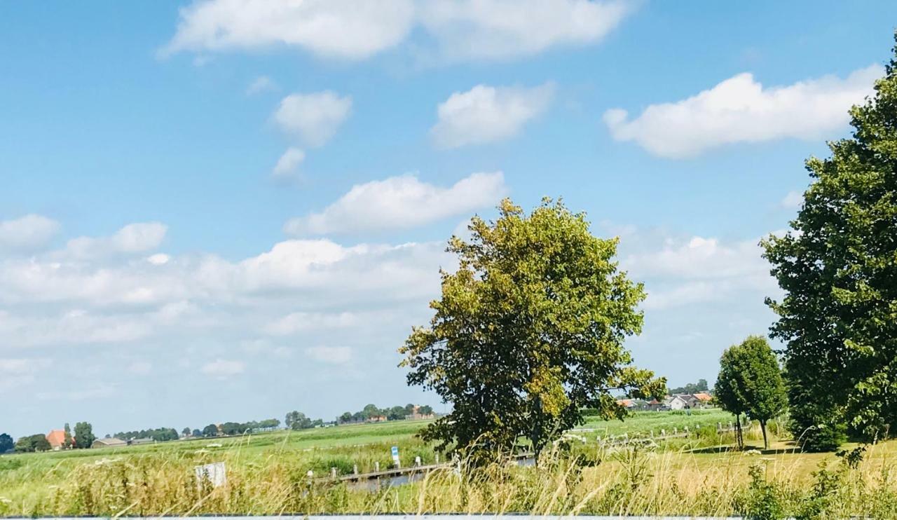 Stinswoning " Waadhoeke " Tzummarum Exterior foto